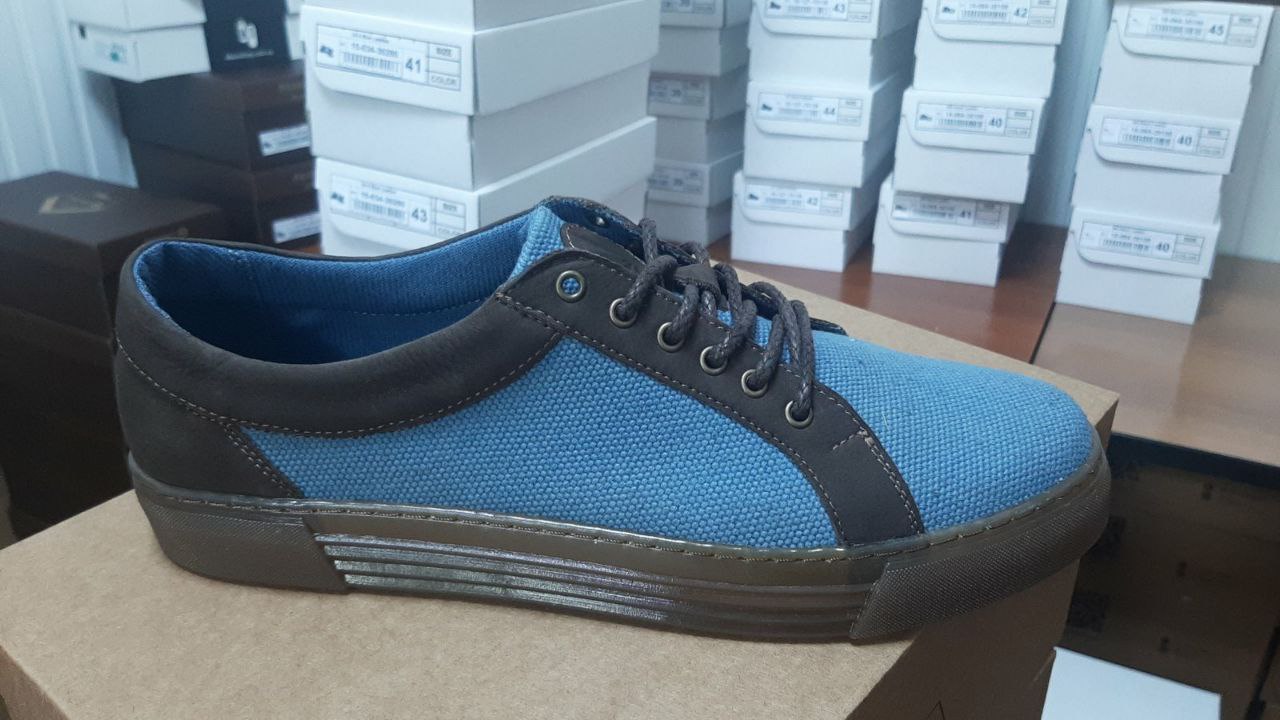 КРОСІВКИ ЧОЛОВІЧІ